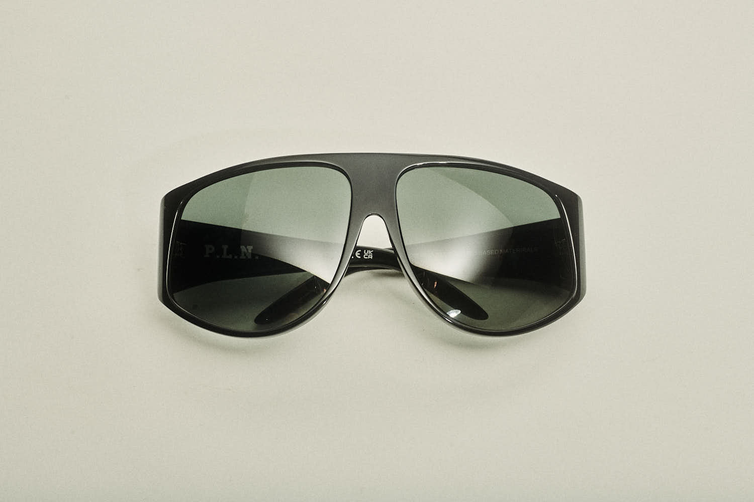 ORCA SEVEN SUNGLASSES - BLACK